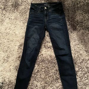 American Eagle Dark Wash no rip Jeans
